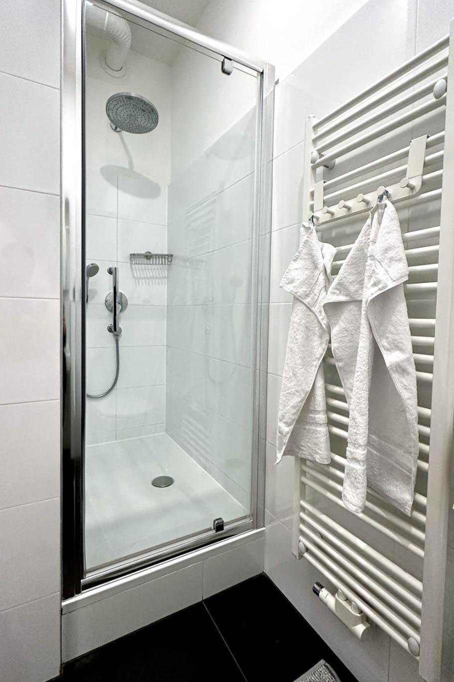 Stylish Central 2 Bedroom Apartamento