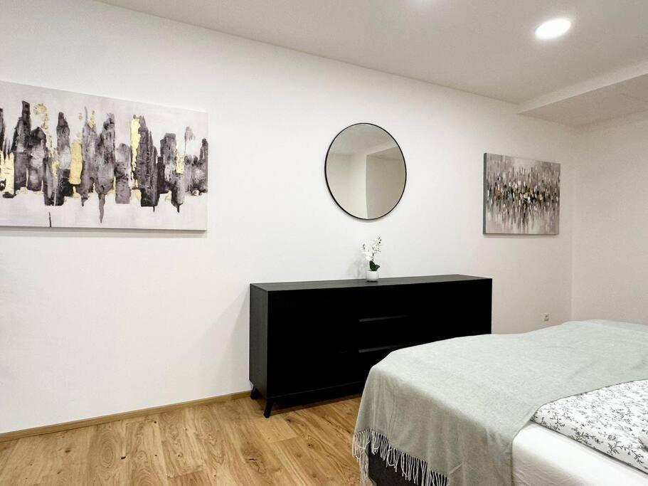 Stylish Central 2 Bedroom Apartamento Viena