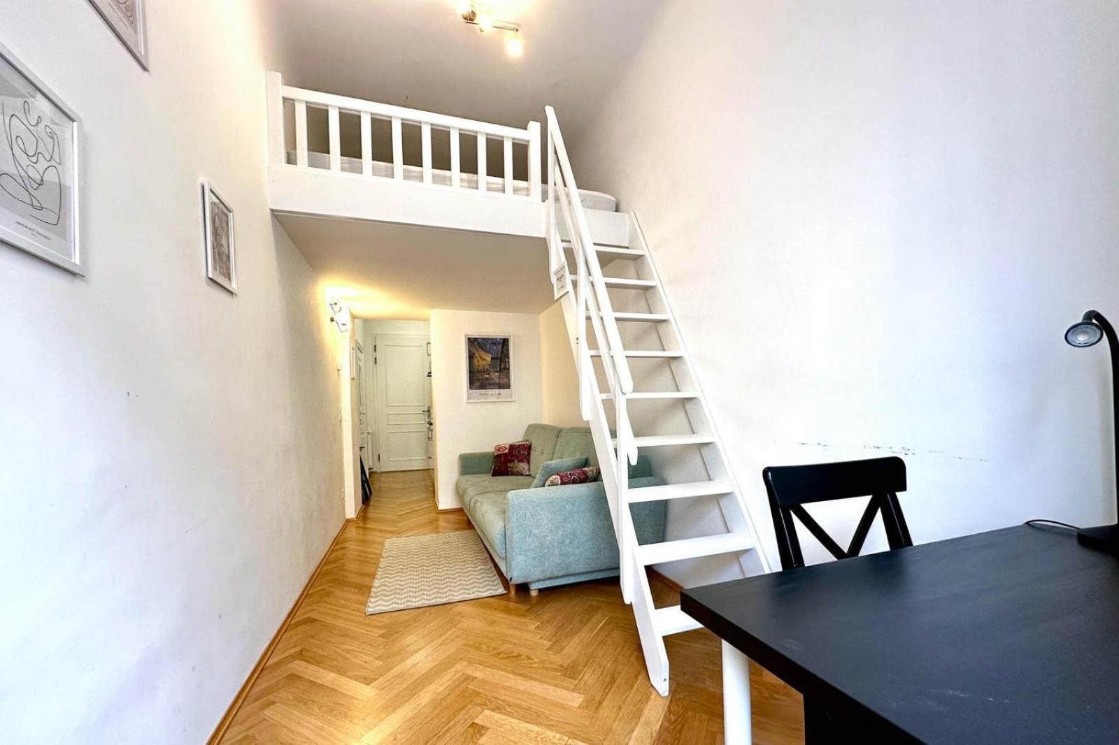 Stylish Central 2 Bedroom Vienne
